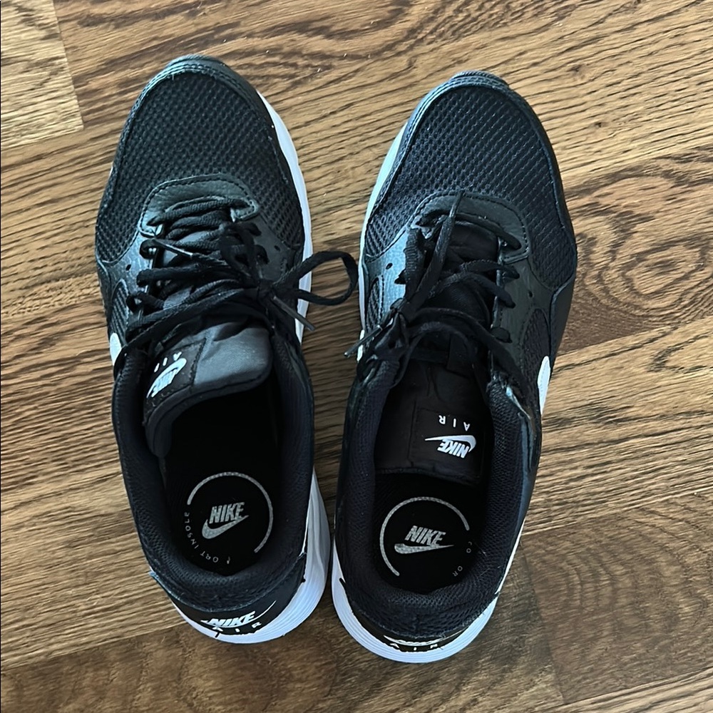 Nike Black and White Sneakers